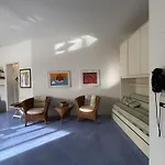 Carrer Διαμέρισμα *