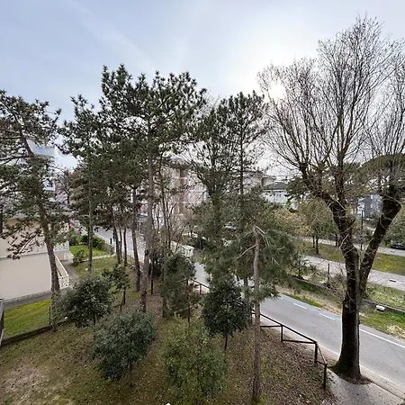 Carrer Apartment *