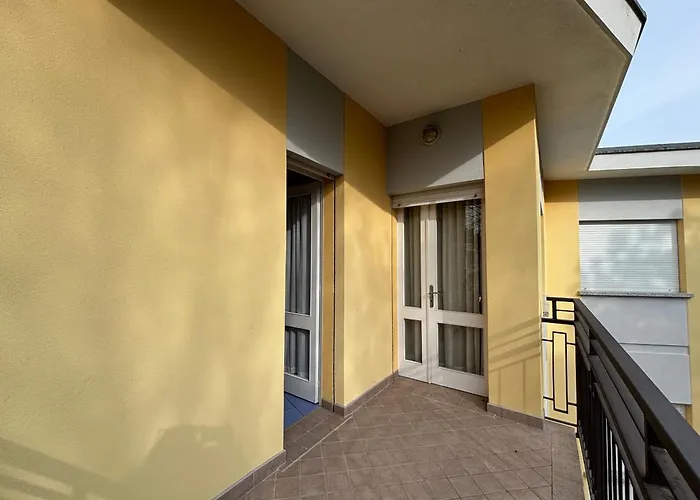 Carrer Διαμέρισμα